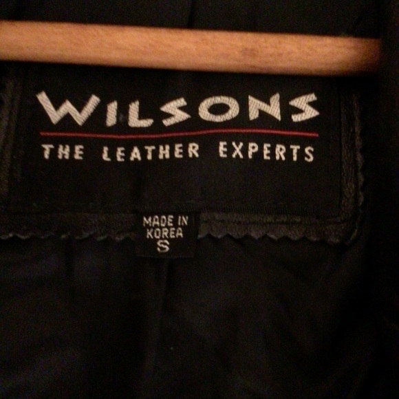 Vintage Wilson Leather Womens Black Coat Sz S One Button Shawl Collar Classic - Picture 10 of 10